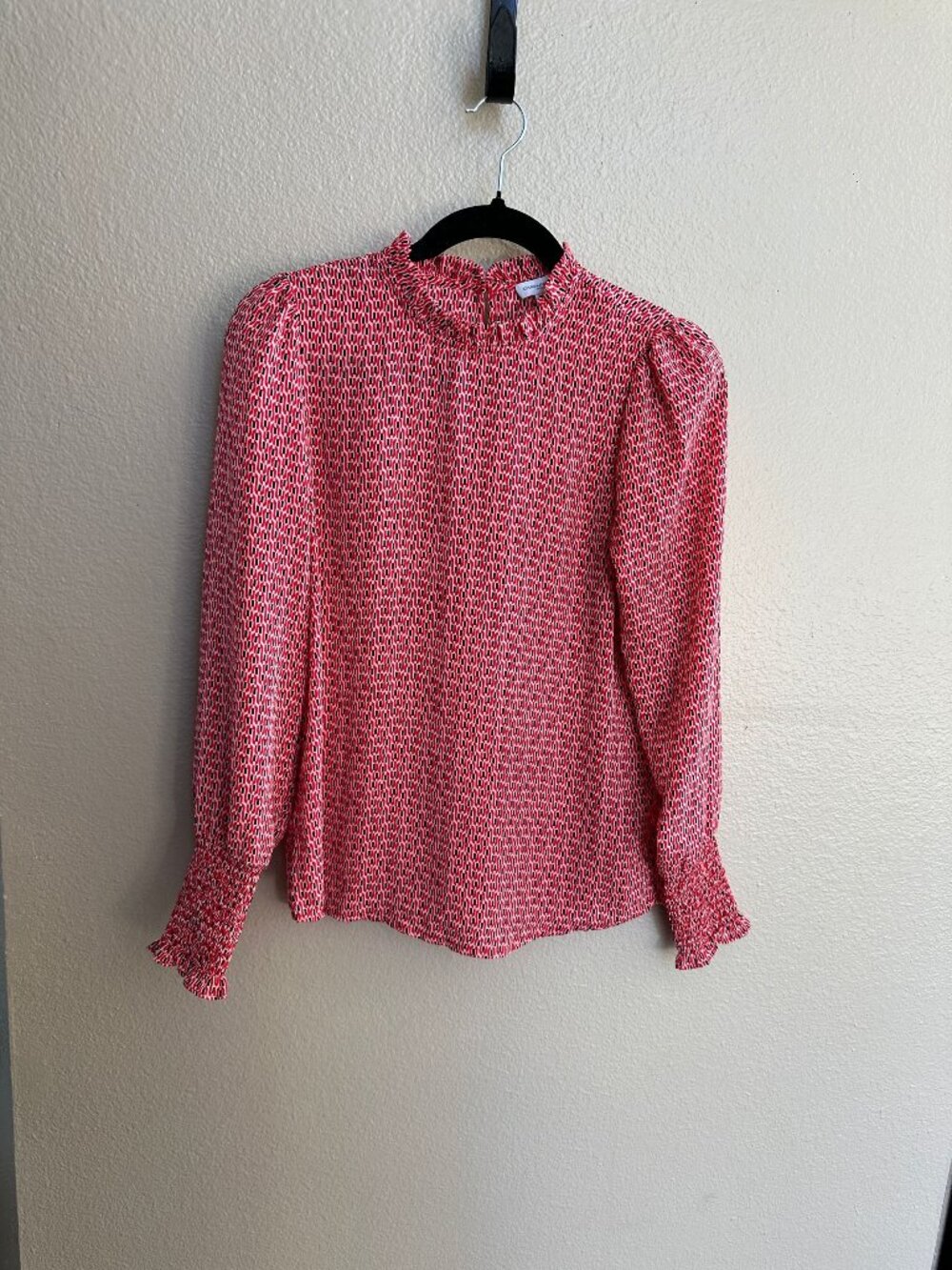 Carolina Belle Printed High Neck Long Sleeve Blouse Smocked Cuff Red XS Polyeste